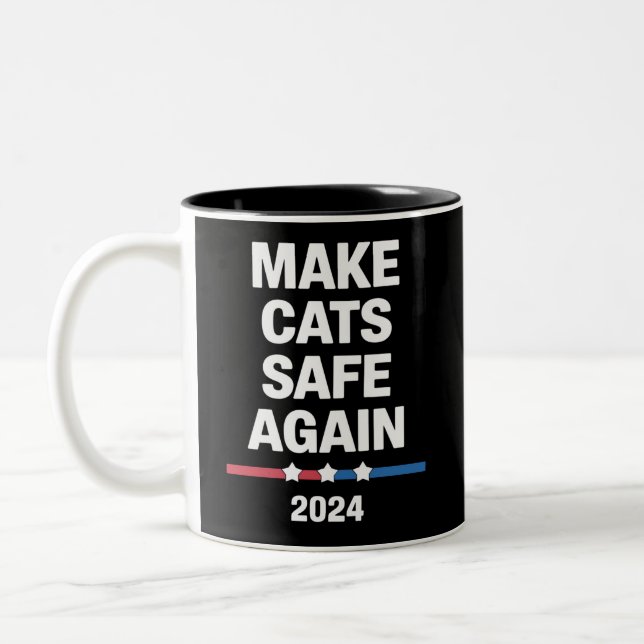 Sichere Katzen zum Präsidenten 2024 Zweifarbige Tasse (Links)