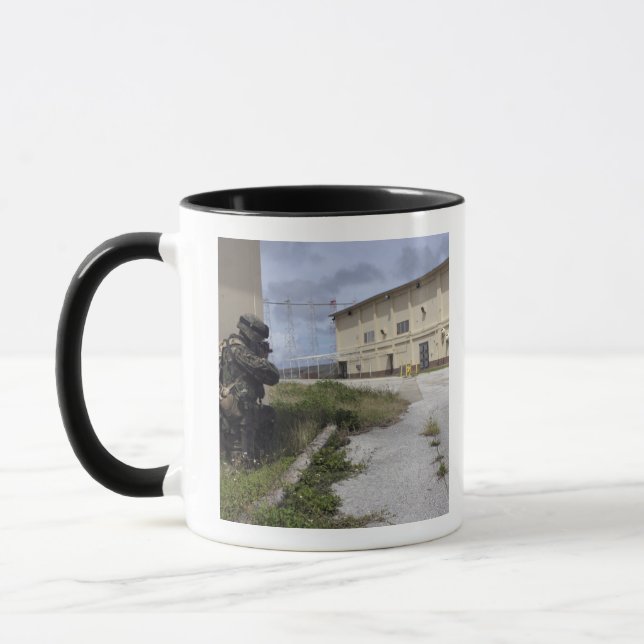 Sicherheit von Seeposten Tasse (Links)