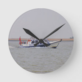 Sicherheitsboot Runde Wanduhr