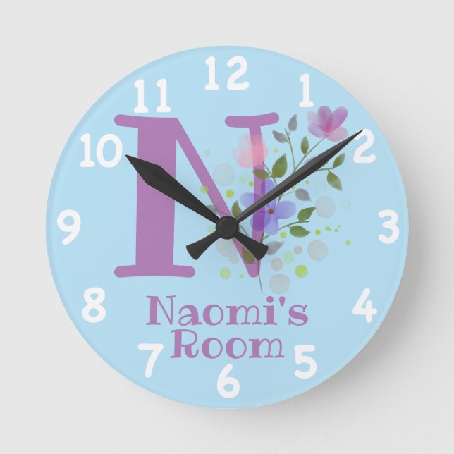 Sichern eines Blumendesigns mit Name & Initial Runde Wanduhr (Vorderseite)