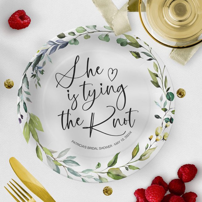 Sie bindet das Brautparty des Knotens Pappteller (Von Creator hochgeladen)