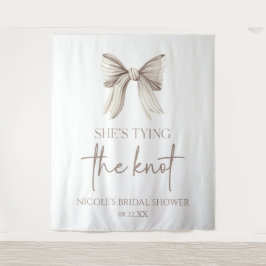 Sie bindet das Brautparty des weißen Bowes. Wandteppich