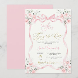 Sie bindet die Knot Bridal-Dusche an die Einladung