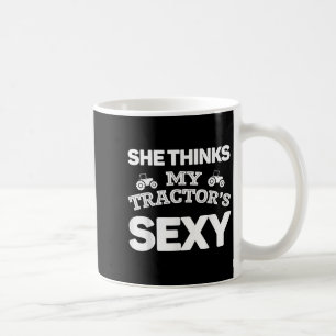 Sie denkt, meine Traktoren Y T Shirt Funny Boyfrie Kaffeetasse