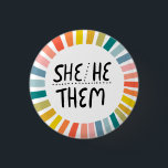 SIE/ER/SIE Pronouns Rainbow Handlettered Pride Button<br><div class="desc">Dekorieren Sie Ihr Outfit mit diesem coolen Kunstknopf. Macht ein großartiges Geschenk! Sie können ihn anpassen,  die Hintergrundfarben ändern und auch Text hinzufügen. Karo in meinem Shop für viel mehr Farben und Muster! Lass mir Bescheid,  wenn du auch etwas Gewohntes willst.</div>