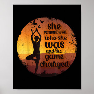 Sie erinnerte sich, wer sie war, und das Spiel ver Poster