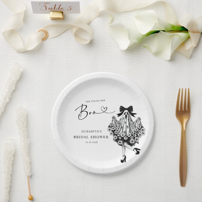 Sie fand ihr Boo Ghost-Brautparty Pappteller (Hochzeit)