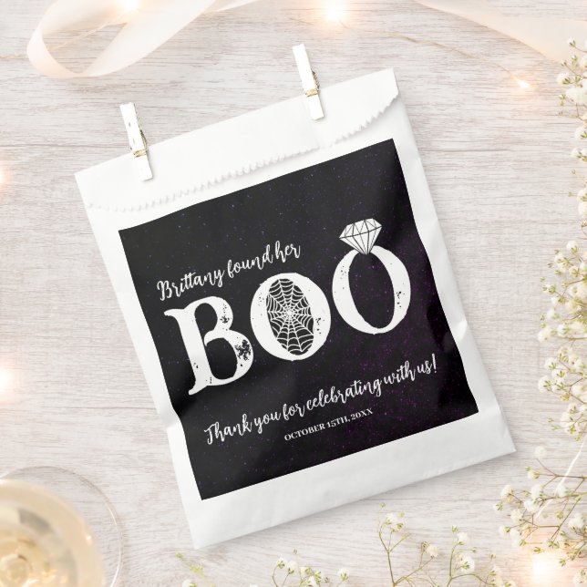 Sie fand ihr schwarzes Halloween-Brautparty Geschenktütchen (Ausgeschnitten)