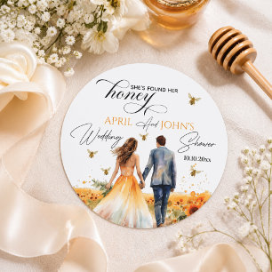 Sie fand ihre Honig-Junggesellinnenabschied  Runder Aufkleber