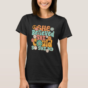 Sie glaubte, dass sie einen Hippie-Fluss signieren T-Shirt