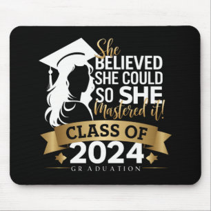 Sie glaubte, sie könnte es also 2024 schaffen mousepad