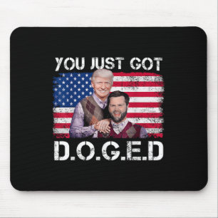 Sie haben gerade das abgestumpfte Trump-Regierungs Mousepad