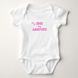 SIE HAT EINZELHEITEN ANGEKOMMEN BABY STRAMPLER