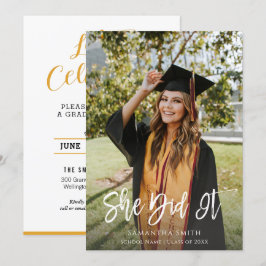 Sie hat es moderne Script Foto Abschluss Einladung