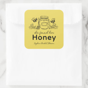 Sie hat ihre Honey Handgezeichnete Brautparty Quadratischer Aufkleber