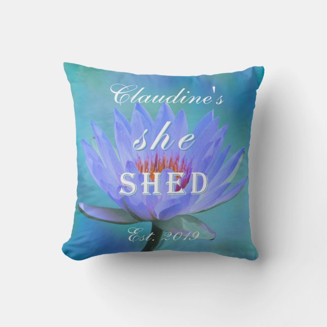Sie hat Schatten von blauem Wasser-Lily-Platz Kissen (Vorderseite)