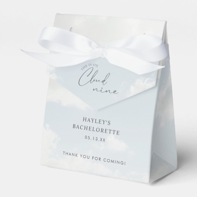 Sie ist auf Cloud 9 Junggeselinnen-Abschied Geschenkschachtel (Vorderseite)