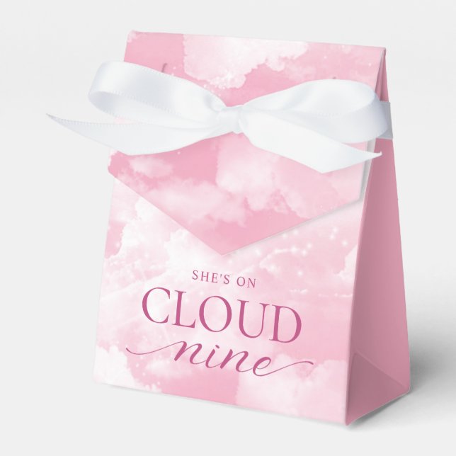 Sie ist auf Cloud Nine Pink Brautparty Geschenkschachtel (Vorderseite)