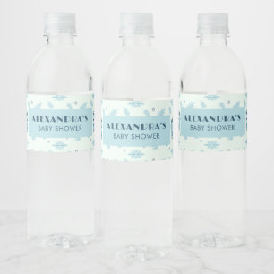 Sie ist bereit, blaue Boho Kawaii Soda zu knallen