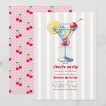 Sie ist die Kirsche auf dem Preppy-Martini-Geburts