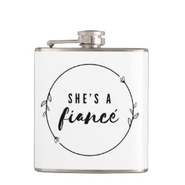 Sie ist ein elegantes Verlobungsgeschenk für die z Flachmann