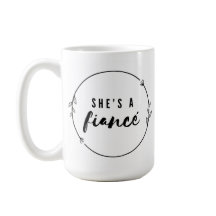 Sie ist ein elegantes Verlobungsgeschenk für die z
