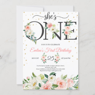 Sie ist eine blumengeschmückte Briefe und rot-rosa Einladung