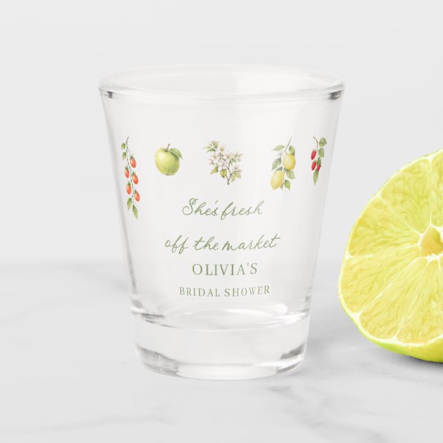 Sie ist frisch vom Markt Brautparty Schnapsglas (Vorderseite)