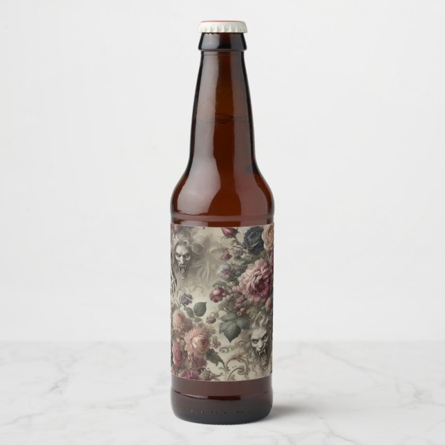 Sie ist Got Claws - Gothic Floral Bierflaschenetikett (Vorderseite)