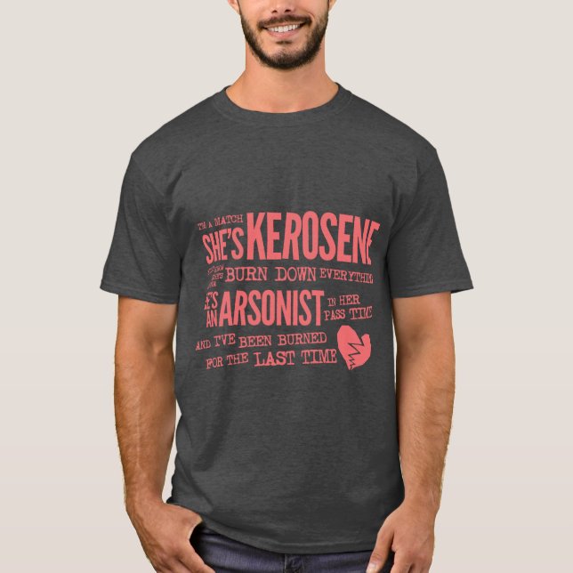 Sie ist Kerosin Oversized T-Shirt (Vorderseite)