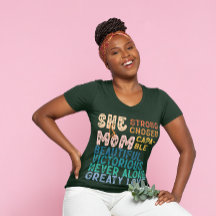 Sie ist Mama Inspirierende Retro-Typografie Mutter