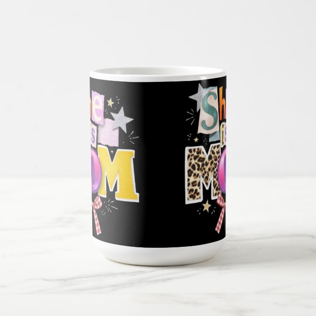 Sie ist Mama Mutter Dankbarkeit Kaffeetasse (Mittel)