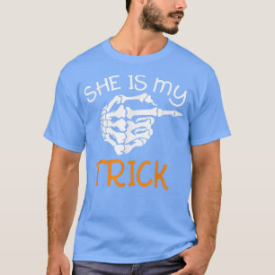 Sie ist mein Trick Halloween Night Costume Skeleto T-Shirt