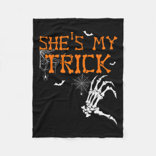 Sie ist mein Trick Hes ist meine Leckerei Hallowee Fleecedecke