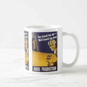 Sie klopfen sie heraus kaffeetasse