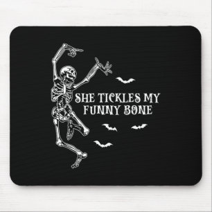 Sie klopft an meine lustigen Bone Gothic Halloween Mousepad