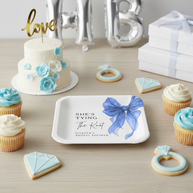 Sie knüpft den Knoten - Blaue Schleife - Brautdusc Pappteller (Von Creator hochgeladen)