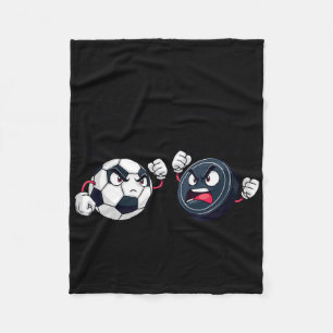 Sie liebt mich mehr Fußball Hockey für Frauen  Fleecedecke