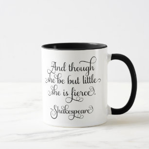 Sie mag klein sein, aber sie ist erbittert. Shakes Tasse