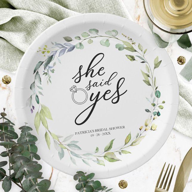 Sie sagte ja Greenery Eucalyptus Brautparty Pappteller (Von Creator hochgeladen)