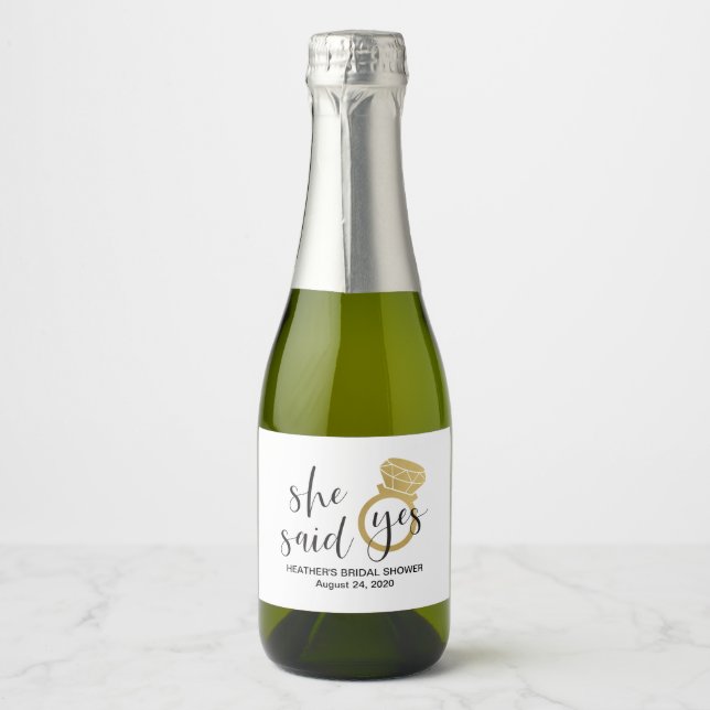 Sie sagte ja Mini-Sparkling Weinflaschen-Etikett (Vorderseite)