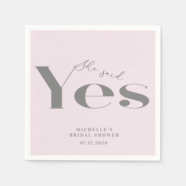 Sie sagte ja modernes typografisches Brautparty Serviette (Vorderseite)