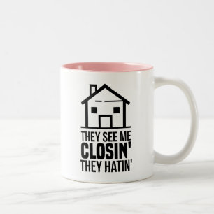 Sie sehen, wie ich echten Anwesen-Agent schließe Zweifarbige Tasse