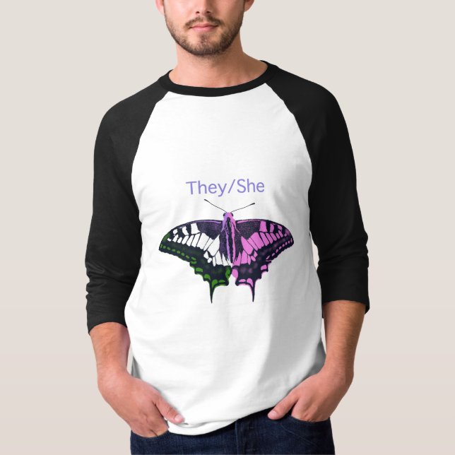 Sie/sie Frack-Schmetterling ohne Binärflagge T-Shirt (Vorderseite)