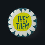SIE / SIE Pronouns Blume Pride Handschrift Button<br><div class="desc">Dekorieren Sie Ihr Outfit mit diesem coolen Kunstknopf. Macht ein großartiges Geschenk! Sie können ihn anpassen und auch Text hinzufügen. Karo in meinem Shop für viel mehr Farben und Muster! Lass mir Bescheid,  wenn du auch etwas Gewohntes willst.</div>