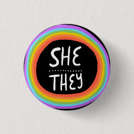 SIE/SIE Pronouns farbenfroher Wonky Rainbow Circle Button