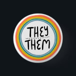 Sie / sie Pronouns Rainbow Ring farbenfroher Stolz Button<br><div class="desc">Dekorieren Sie Ihr Outfit mit diesem coolen Kunstknopf. Macht ein großartiges Geschenk! Sie können ihn anpassen,  die Hintergrundfarben ändern und auch Text hinzufügen. Karo in meinem Shop für viel mehr Farben und Muster! Lass mir Bescheid,  wenn du auch etwas Gewohntes willst.</div>