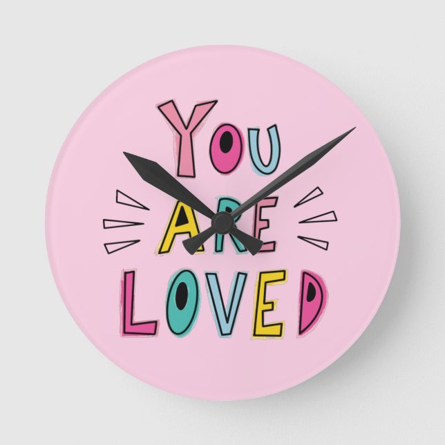Sie sind ein Motivierend rosa Zitat Runde Wanduhr (Vorderseite)