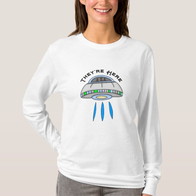Sie sind hier bei der Invasion von UFO-Alien T-Shirt (Vorderseite)