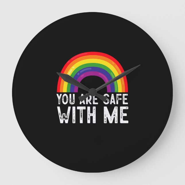 Sie sind sicher mit meinem LGBTQ-Stolz Monat Regen Große Wanduhr (Vorderseite)